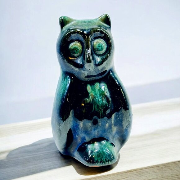 Vintage Small Blue Mountain Owl Ceramic Figurine Glazed Blue and Black - Picture 1 of 5